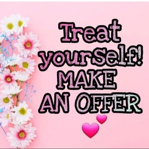 Please Treat yourself 🛍 I’m open to Negotiate